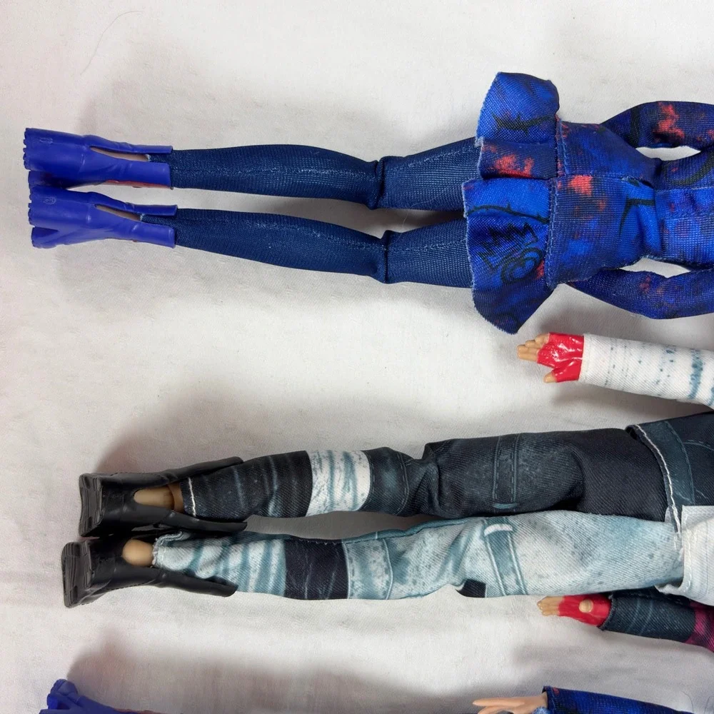 Disney Descendants Doll Lot Evie Carlos Hasbro Blue White Hair 3pc Set